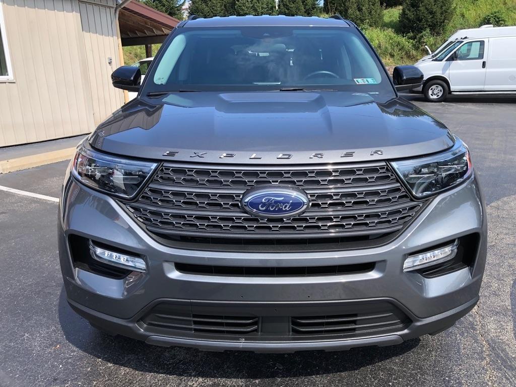 Ford Explorer  2023