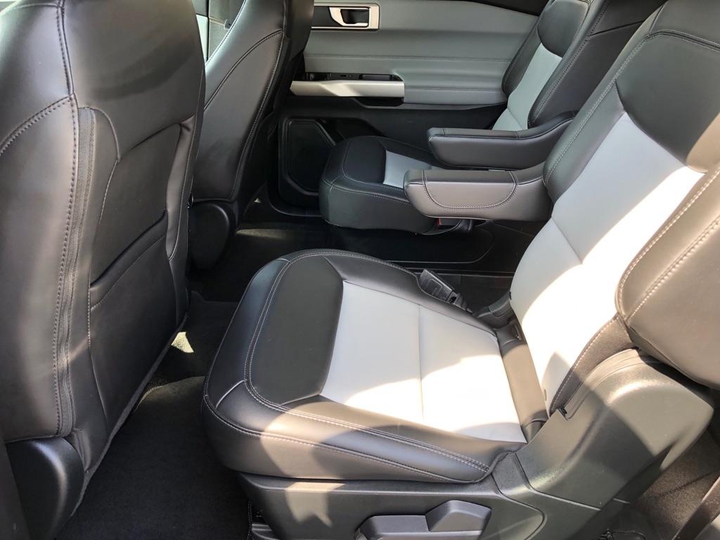 Ford Explorer  2023