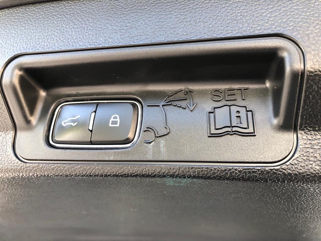Ford Explorer  2023
