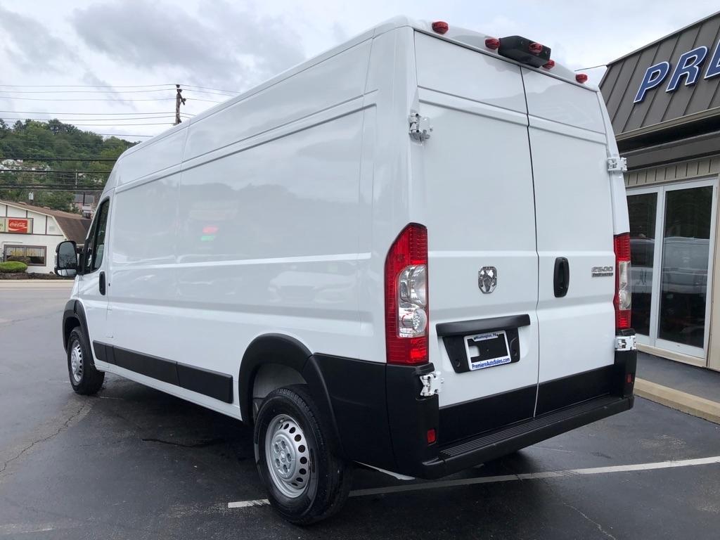 RAM Promaster  2025