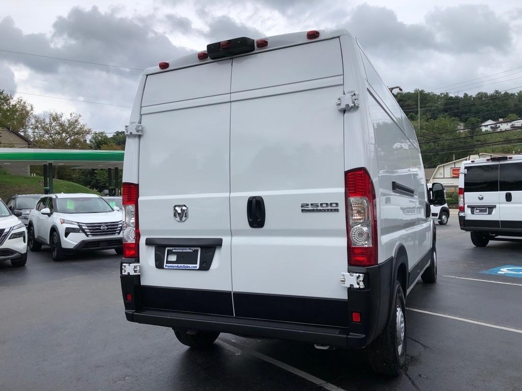 RAM Promaster  2025