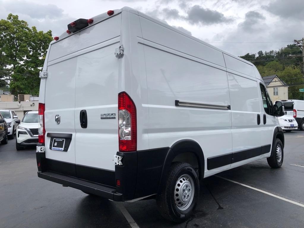 RAM Promaster  2025