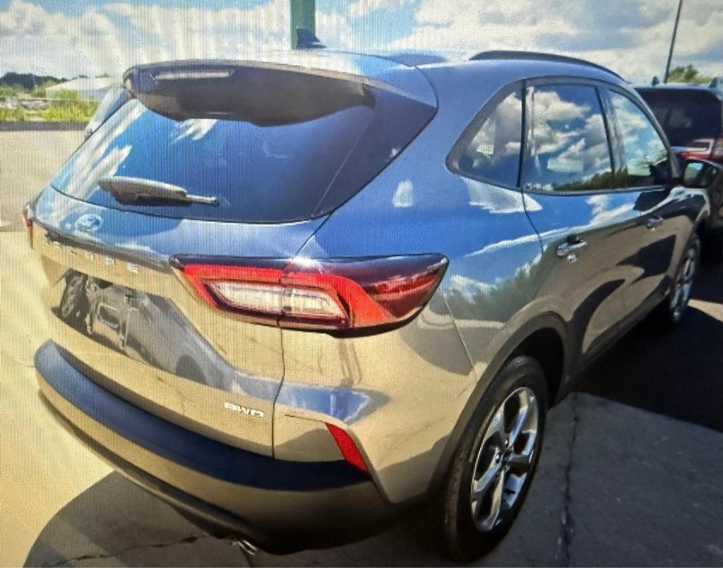 Ford Escape  2025