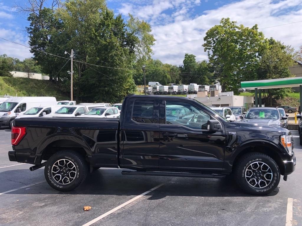 Ford F-150  2021