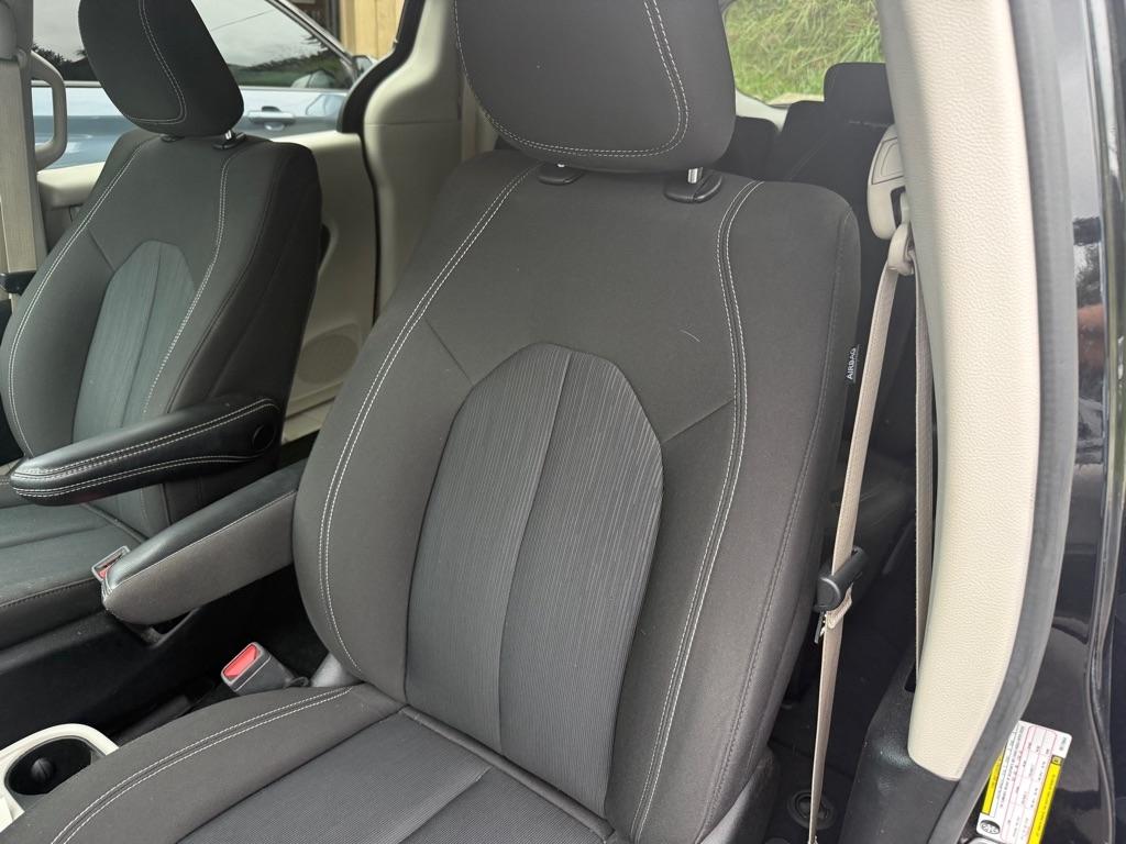 Chrysler Voyager  2024