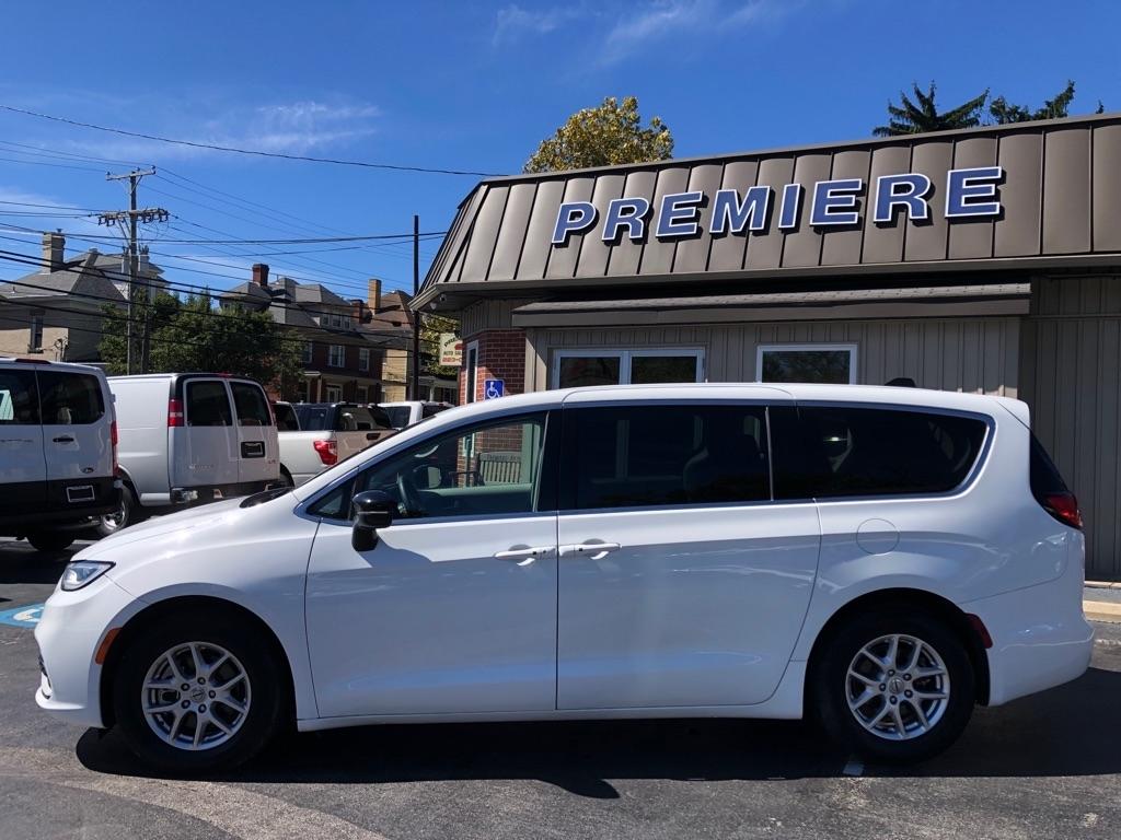 Chrysler Pacifica  2024