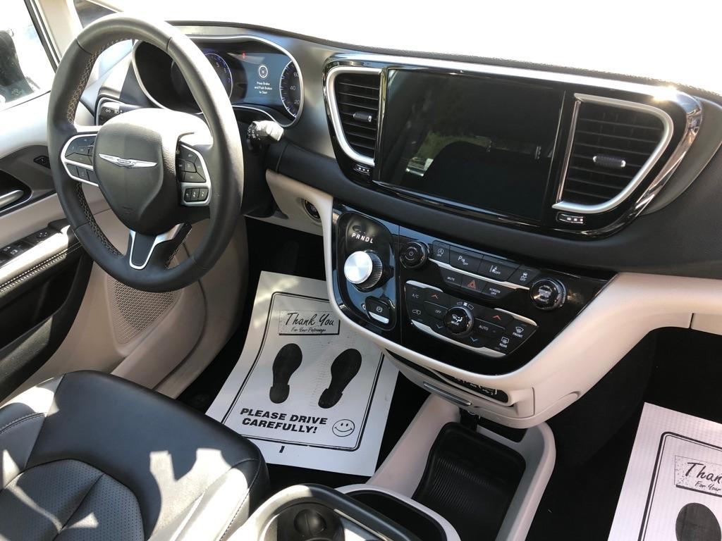 Chrysler Pacifica  2024