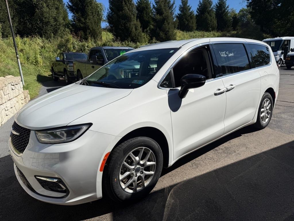 Chrysler Pacifica  2024