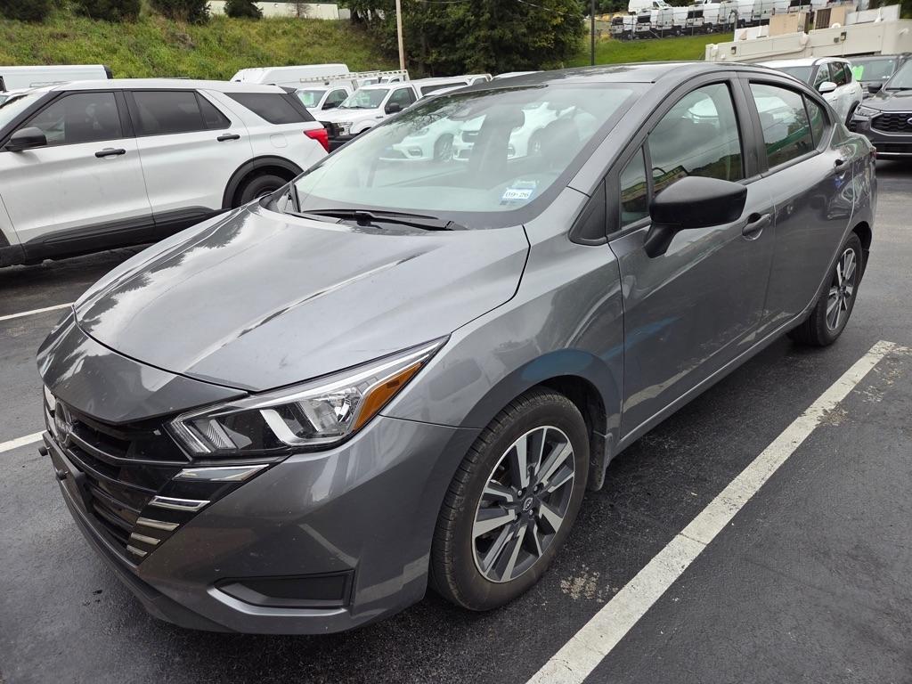 Nissan Versa  2024