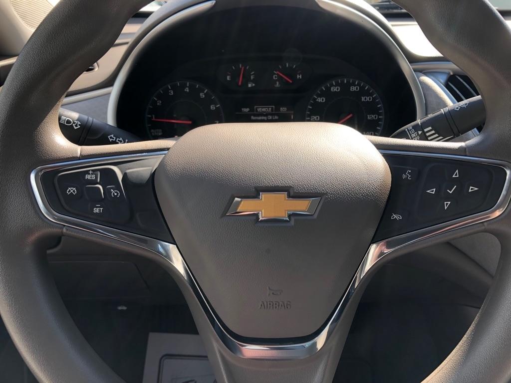 Chevrolet Malibu  2018