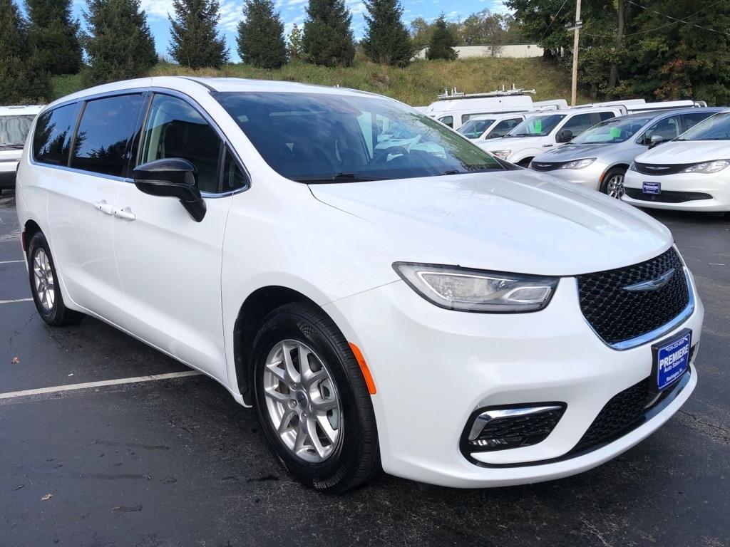 Chrysler Pacifica  2024