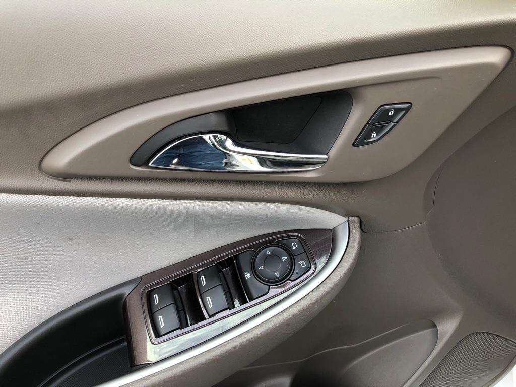 Chevrolet Malibu  2018