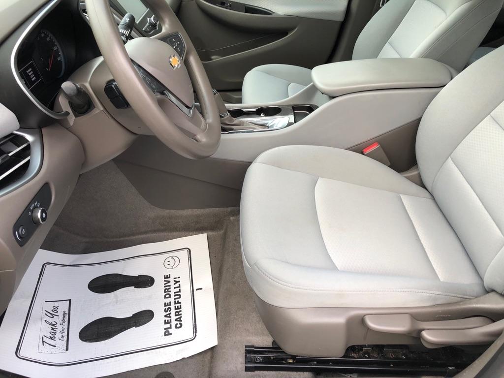 Chevrolet Malibu  2018