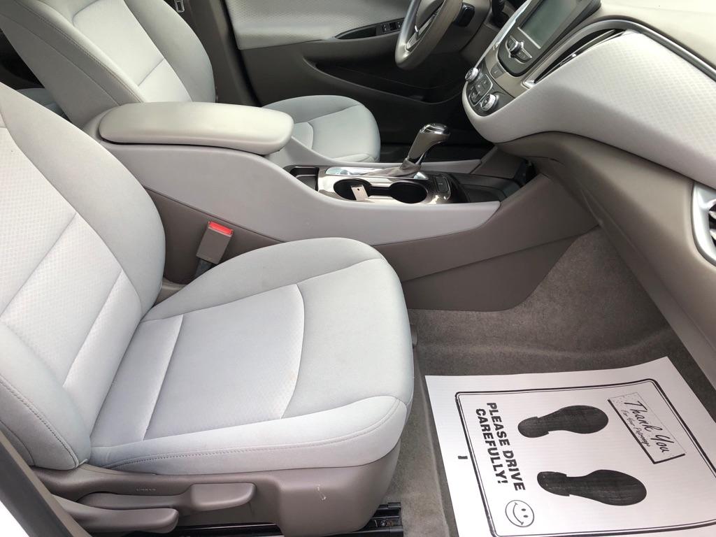 Chevrolet Malibu  2018