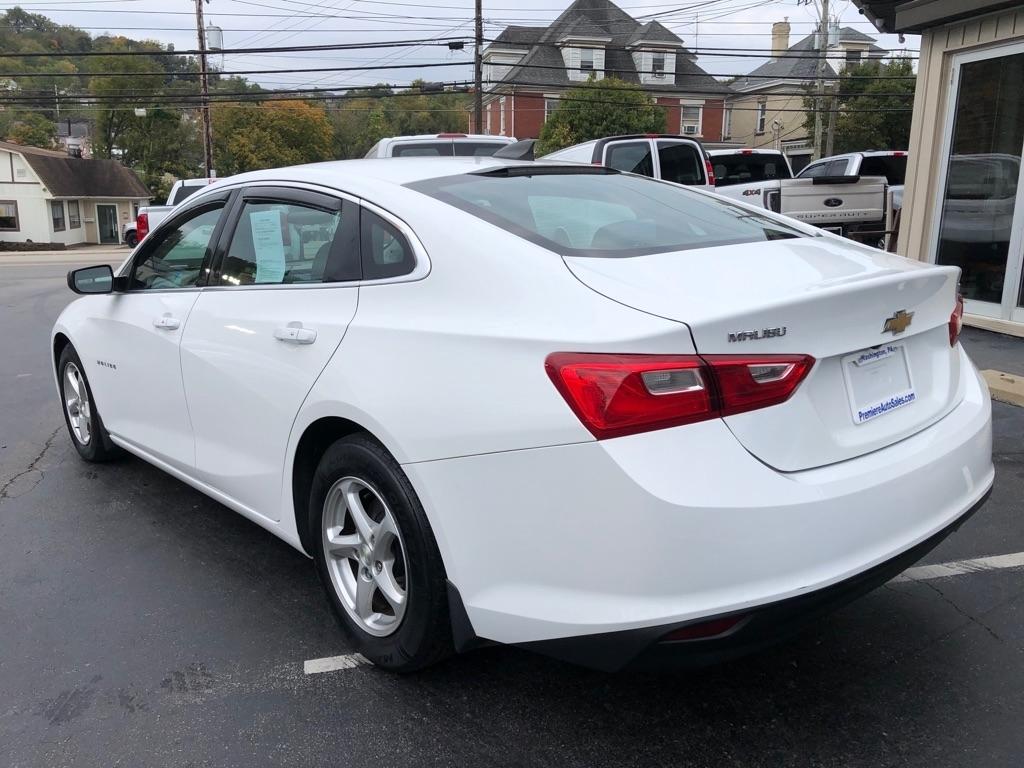 Chevrolet Malibu  2016