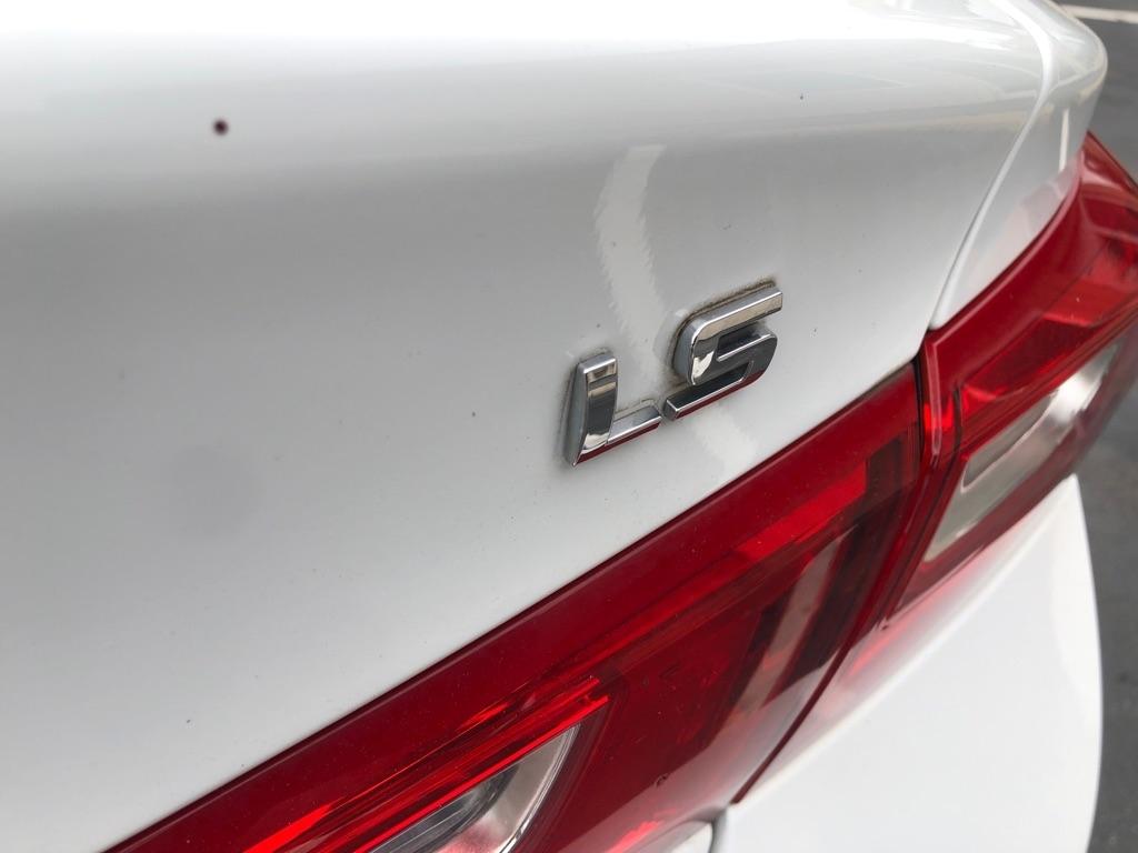 Chevrolet Malibu  2016