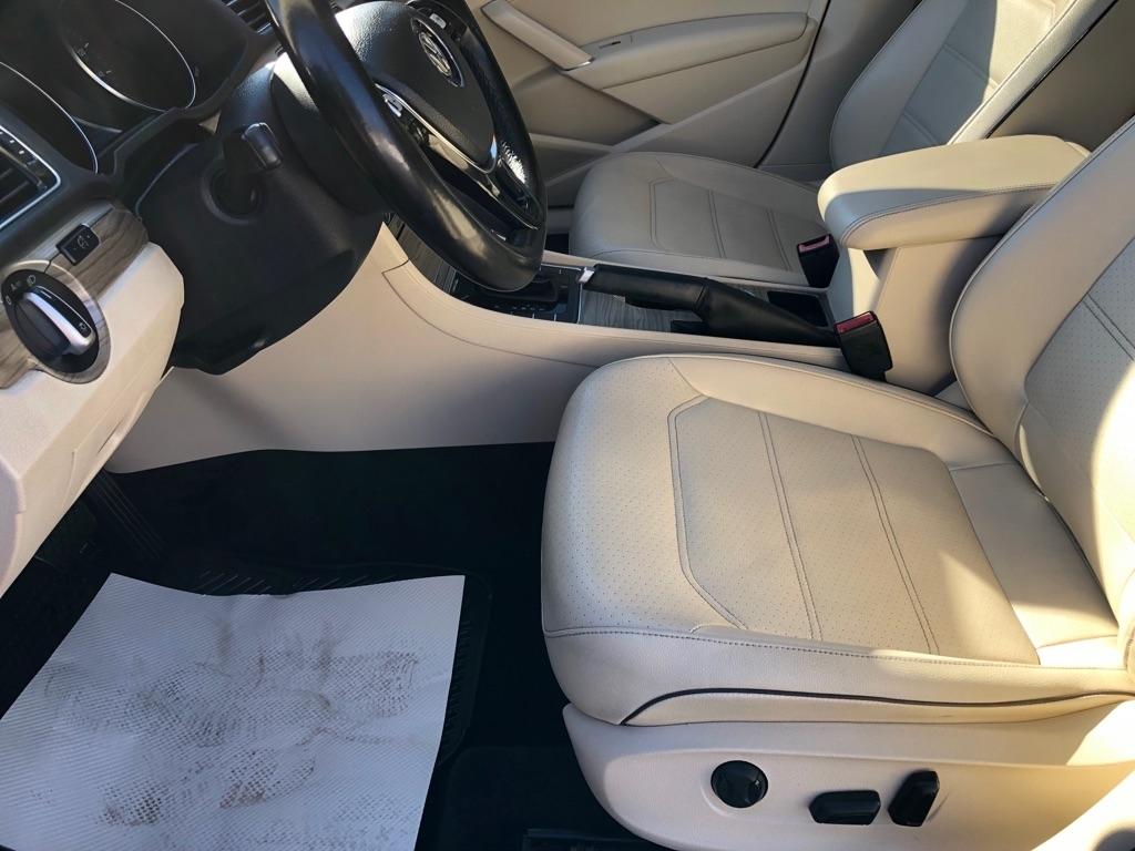 Volkswagen Passat  2017