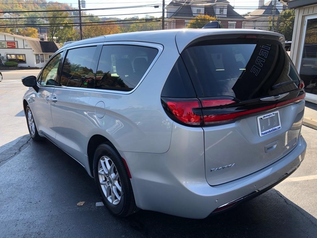 Chrysler Pacifica  2024