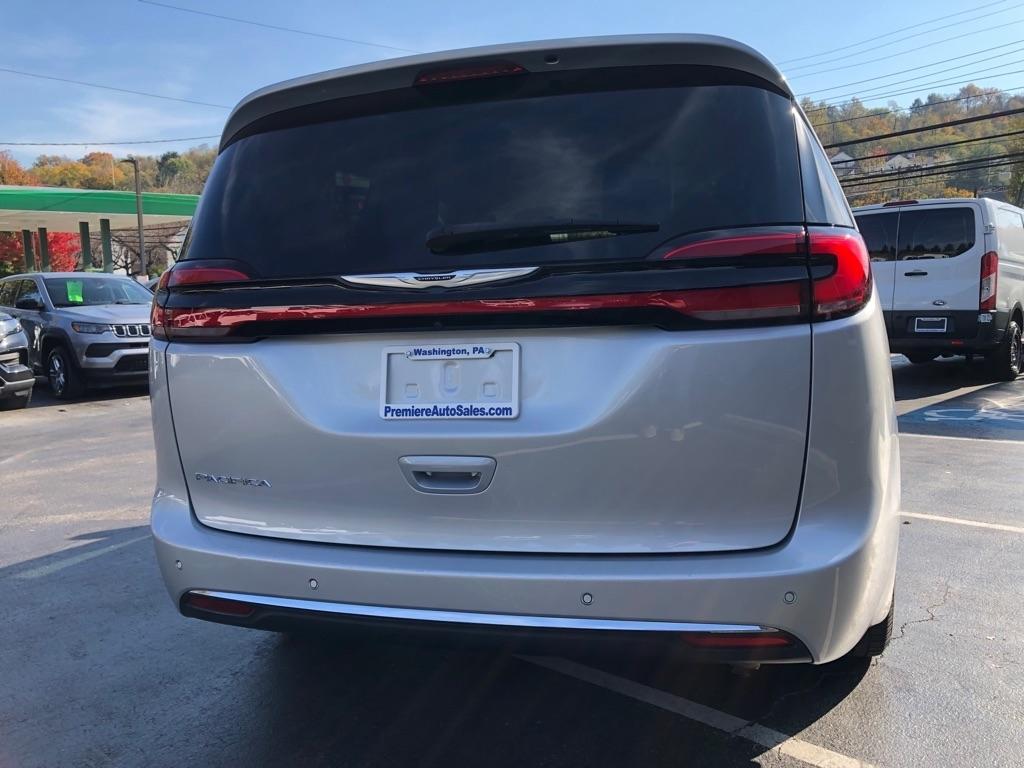 Chrysler Pacifica  2024