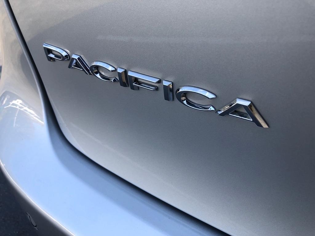 Chrysler Pacifica  2024