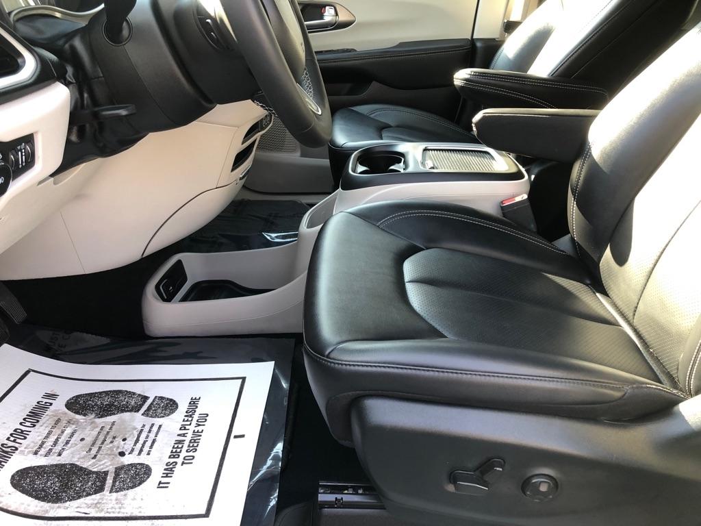Chrysler Pacifica  2024