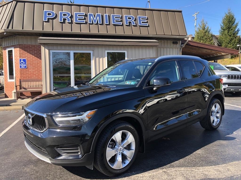 Volvo XC40  2022