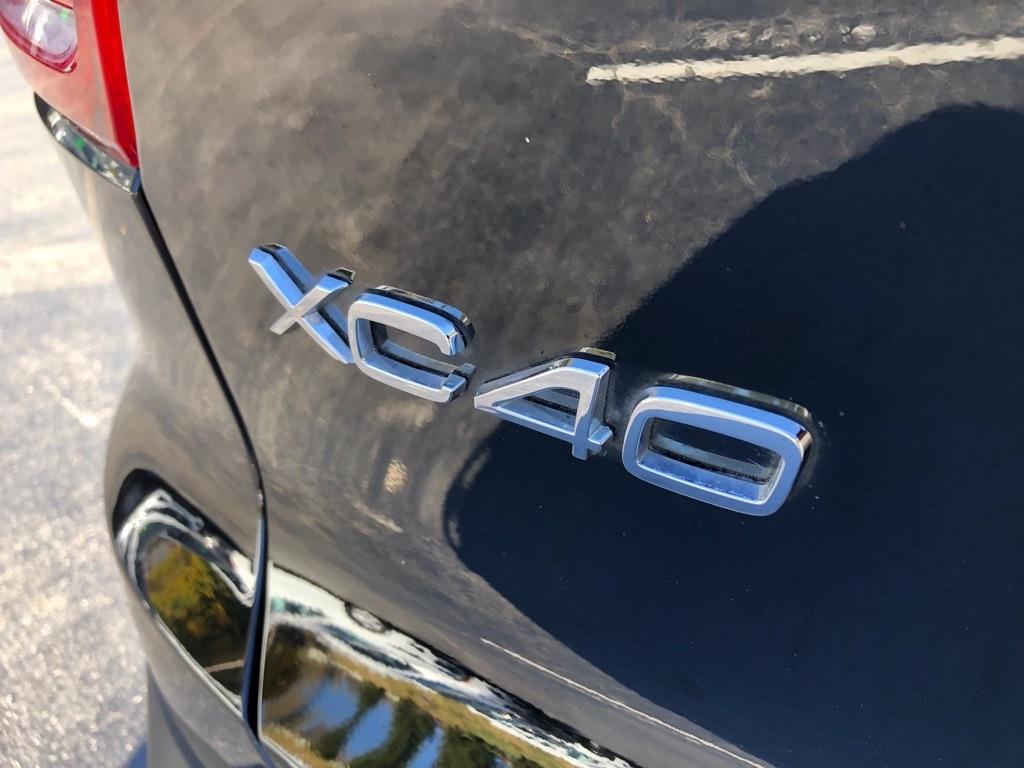 Volvo XC40  2022