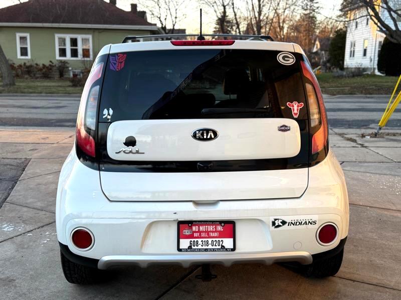 Kia Soul + 2018 Kia Soul + 2018