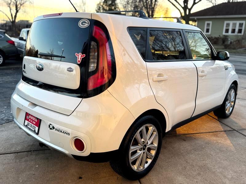 Kia Soul + 2018 Kia Soul + 2018