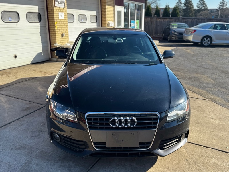 2010 Audi A4 2.0T Sedan quattro Tiptronic