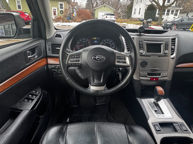 Subaru Outback 2.5i Limited 2014