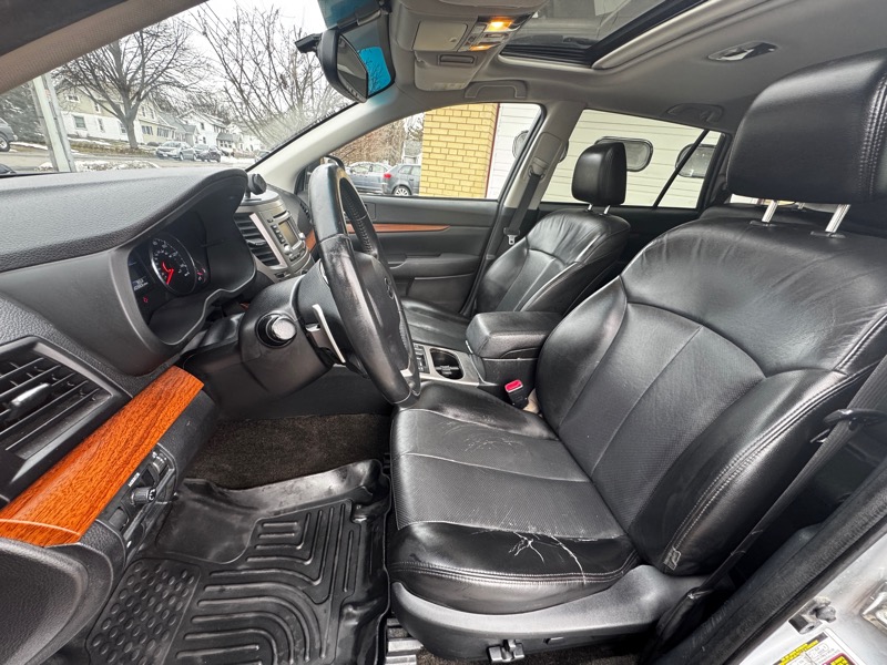 Subaru Outback 2.5i Limited 2014