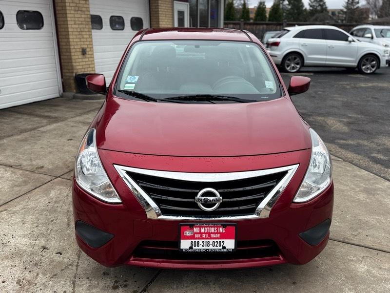 Nissan Versa 1.6 S 5M 2016