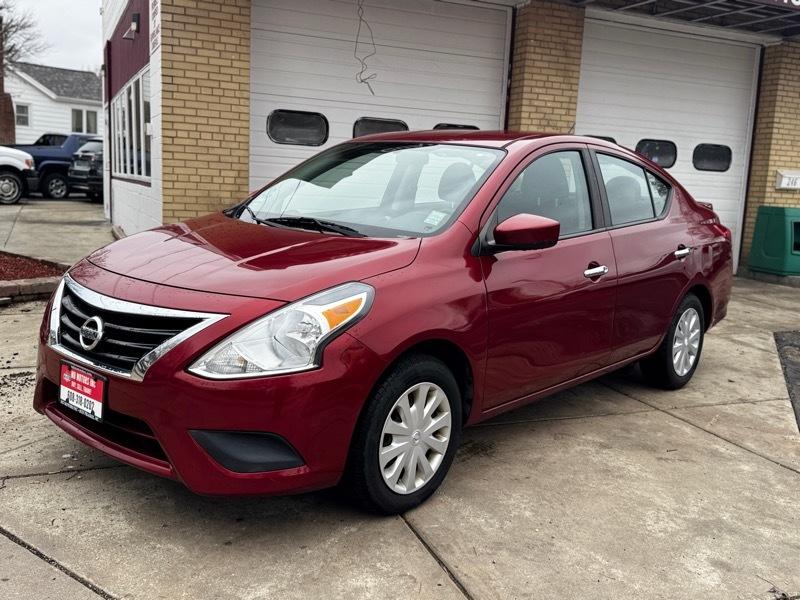Nissan Versa 1.6 S 5M 2016