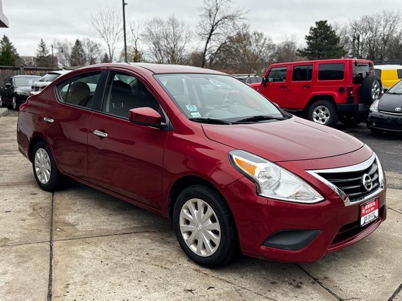 Nissan Versa 1.6 S 5M 2016