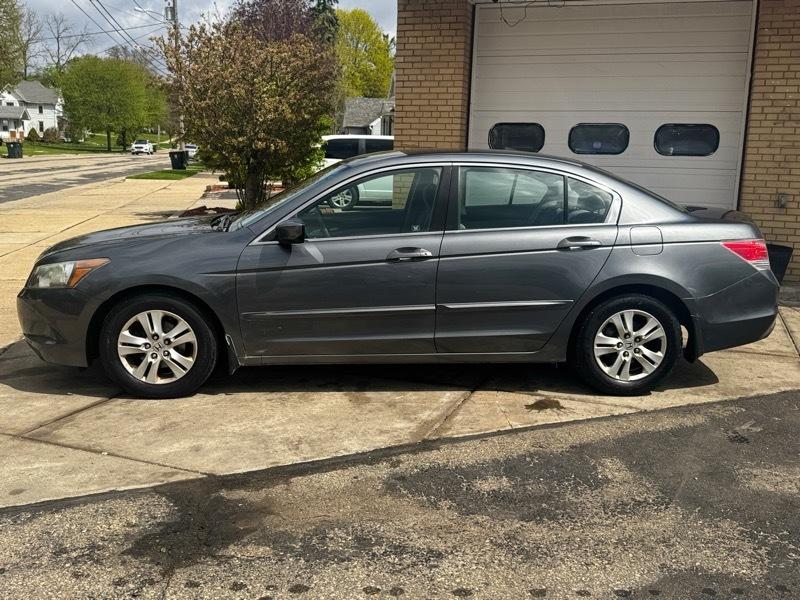 Honda Accord LX-P Sedan AT 2010
