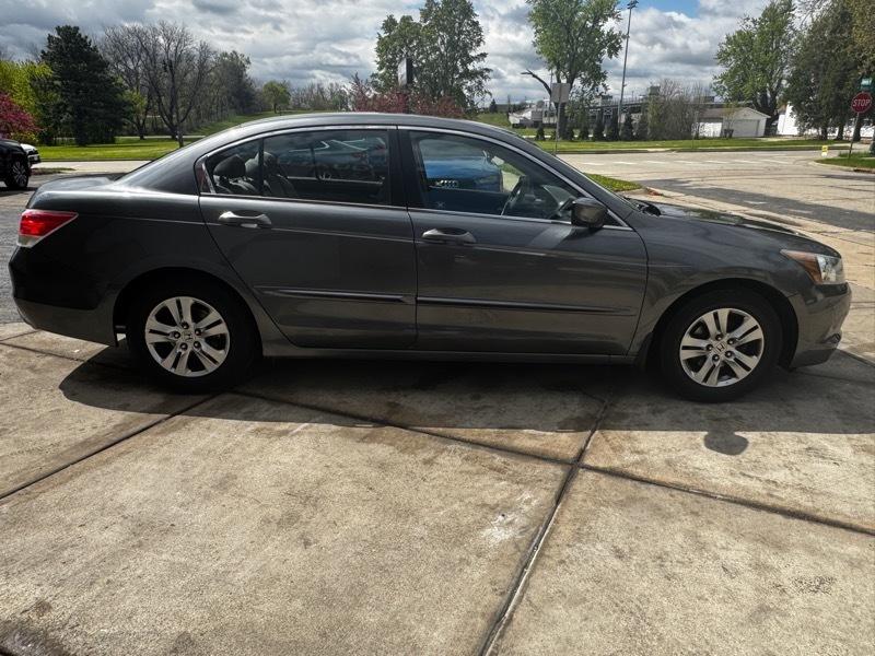 Honda Accord LX-P Sedan AT 2010