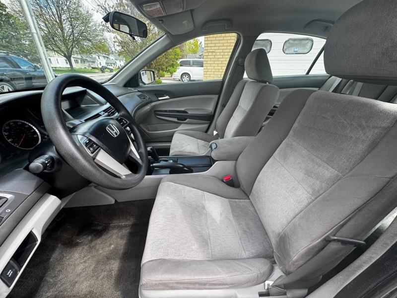Honda Accord LX-P Sedan AT 2010