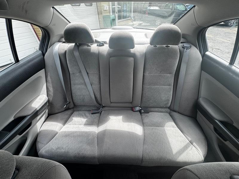 Honda Accord LX-P Sedan AT 2010