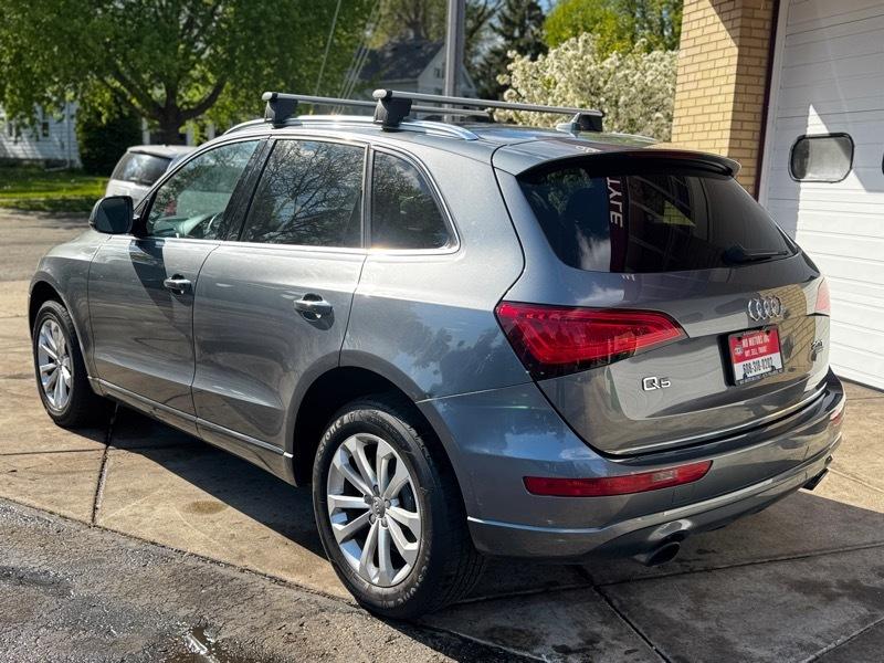 Audi Q5 2.0T Premium quattro 2016