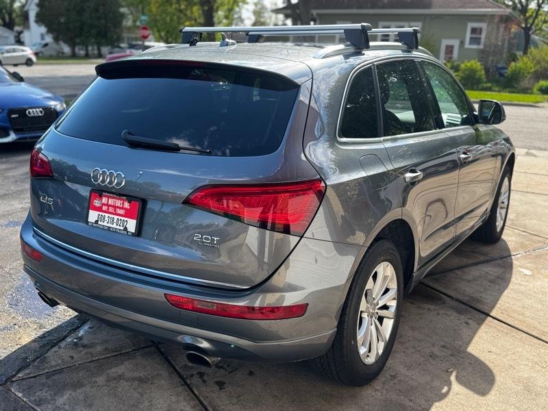 Audi Q5 2.0T Premium quattro 2016