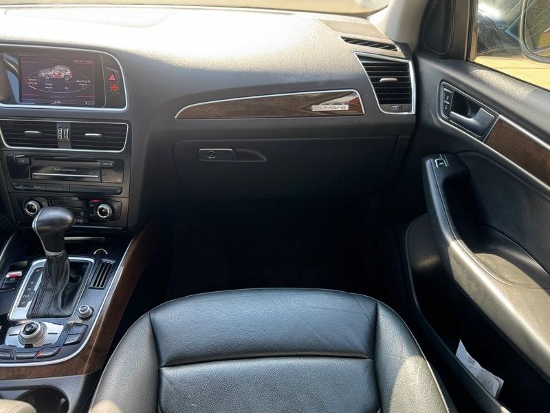 Audi Q5 2.0T Premium quattro 2016