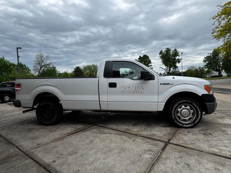 Ford F-150 XL 8-ft. Bed 2WD 2014