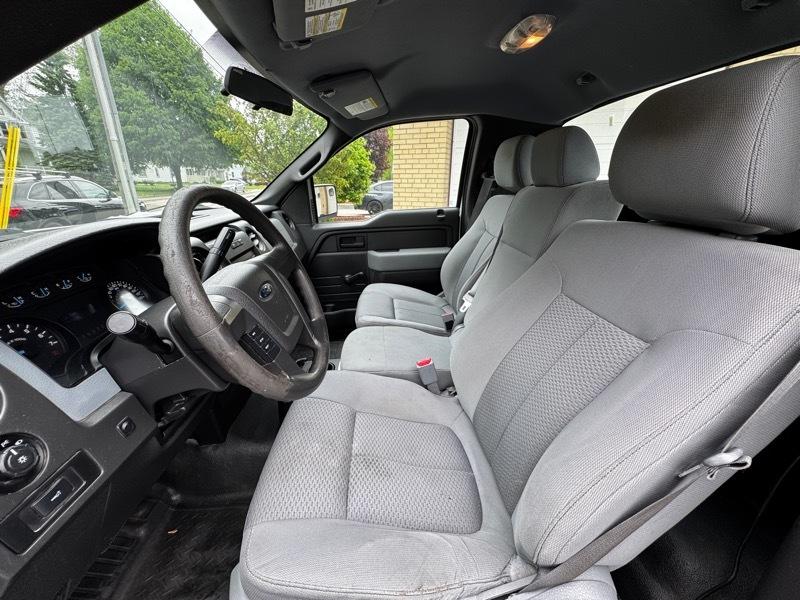 Ford F-150 XL 8-ft. Bed 2WD 2014