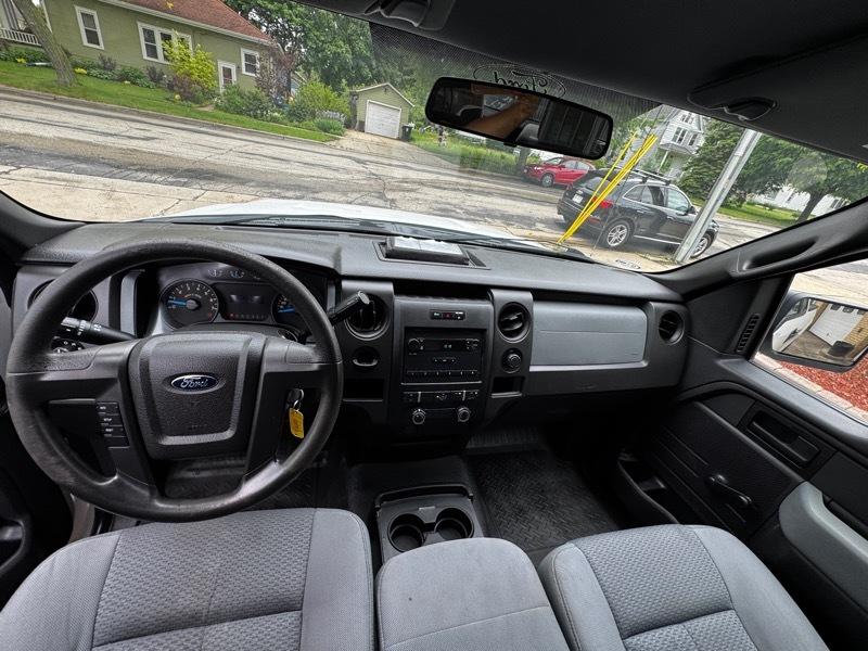 Ford F-150 XL 8-ft. Bed 2WD 2014