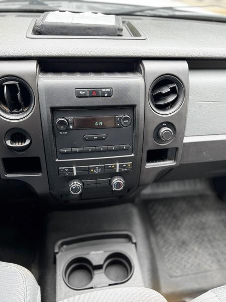 Ford F-150 XL 8-ft. Bed 2WD 2014