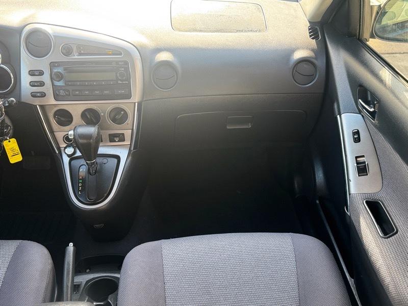 Toyota Matrix 2WD 2005