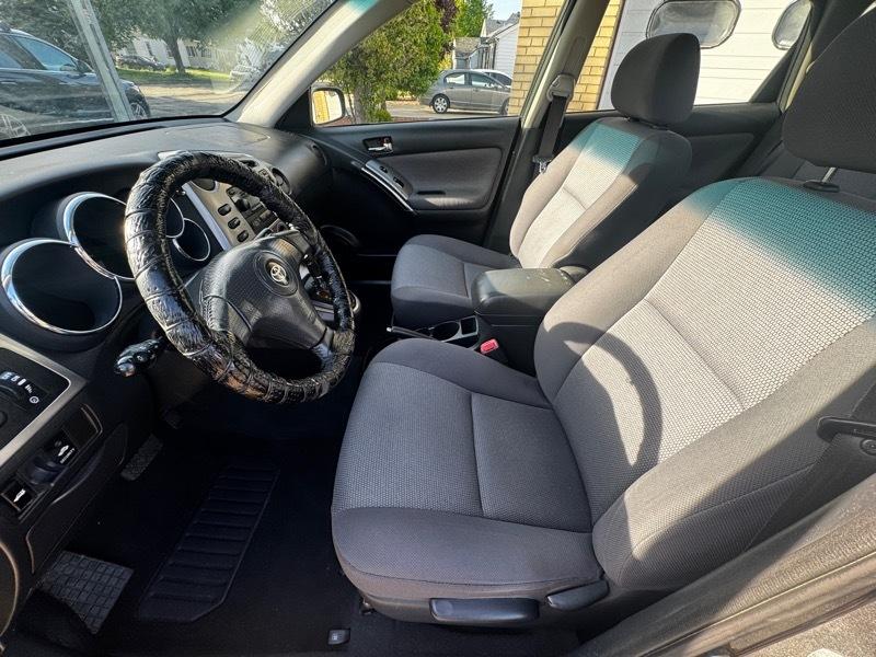 Toyota Matrix 2WD 2005
