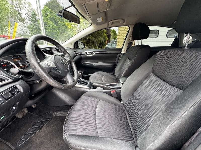 Nissan Sentra S CVT 2019