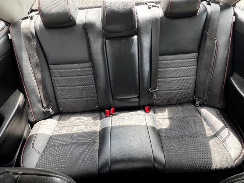 Toyota Camry SE 2015